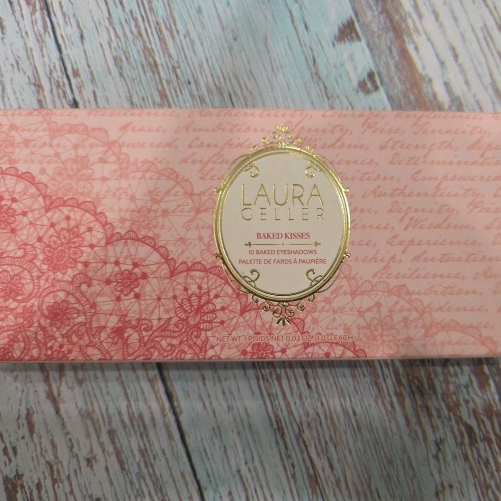 Laura Geller Baked Kissed eyeshadow palette